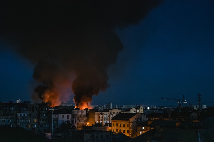 Guerre en Ukraine : une guerre qui doit se terminer (et qui n’aurait jamais dû commencer)